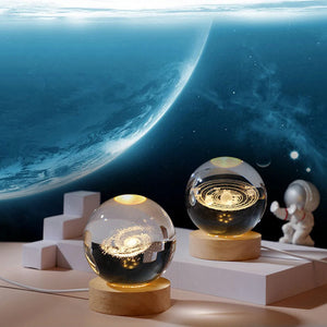 Lámpara de mesa con forma de bola de cristal LED con luz nocturna USB, decoración 3D con forma de luna, planeta y galaxia para el hogar